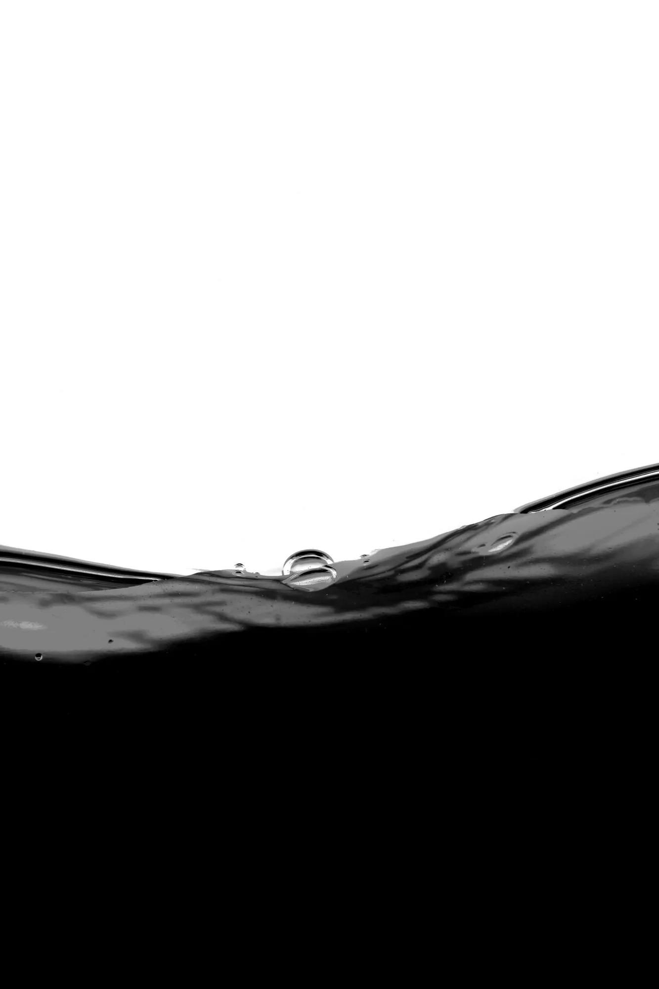 Белые пятна чёрной нефти (belye-pjatna-chernoj-nefti) Документальный сериал