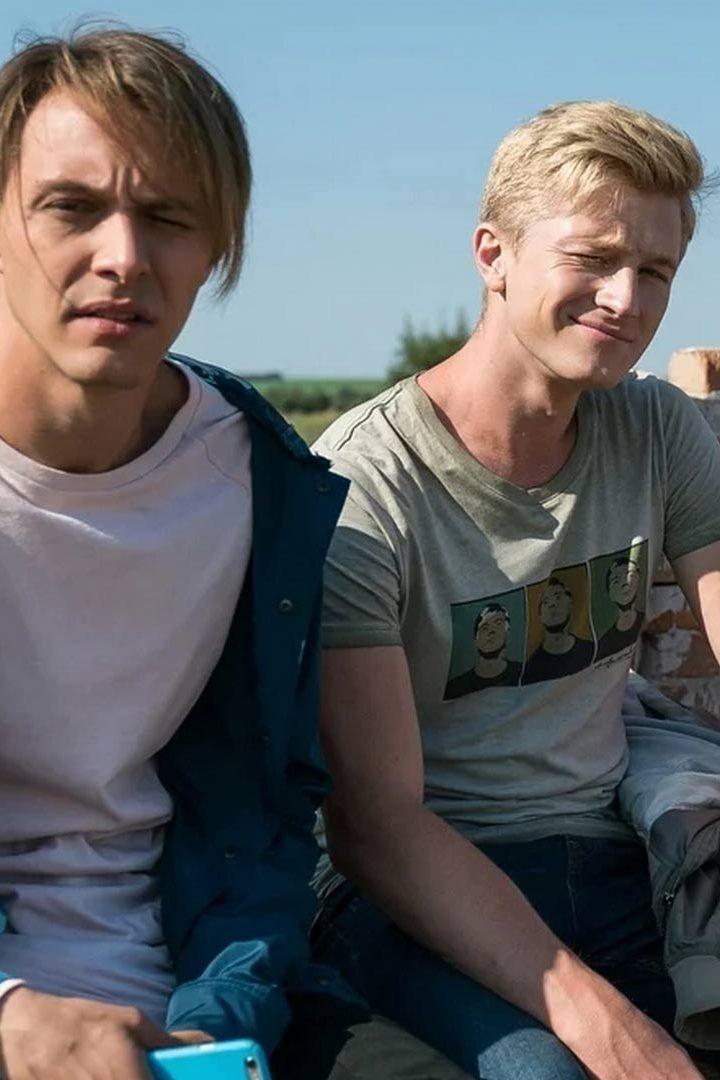 Жуки. Фильм о сериале (zhuki-film-o-seriale) Документальный фильм