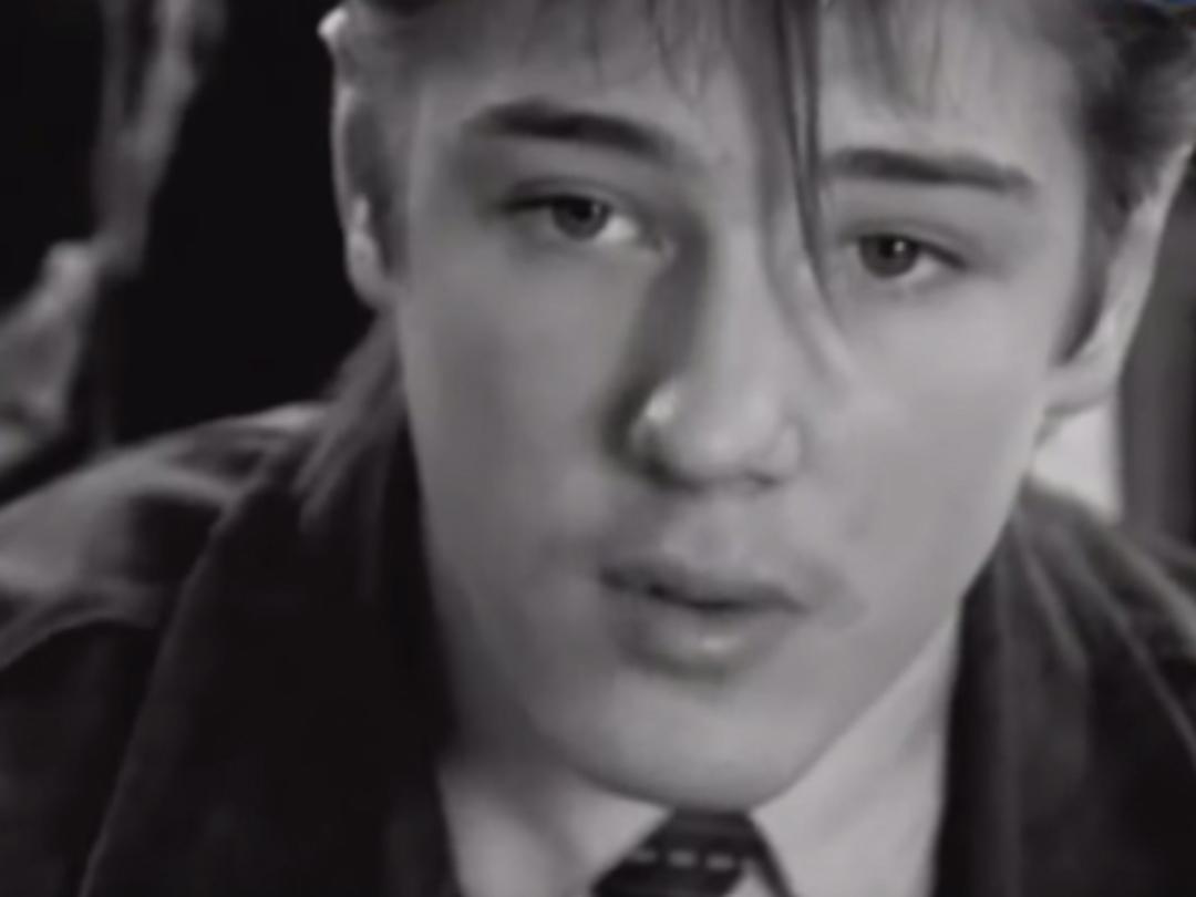 Легко ли быть молодым? (legko-li-byt-molodym) Документальный фильм