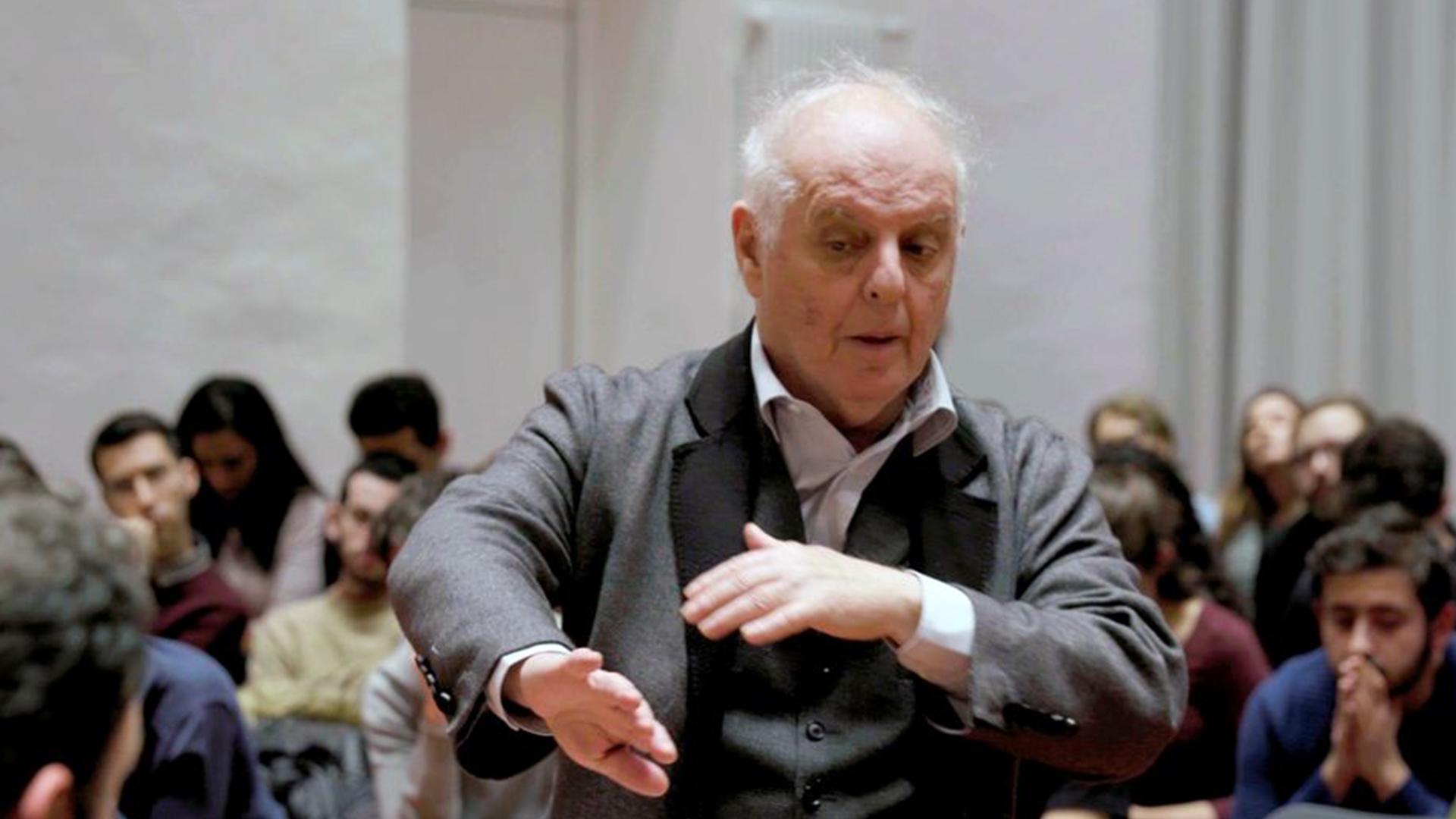 Die Barenboim-Said Akademie - Jenseits der Musik (die-barenboim-said-akademie-jenseits-der-musik) Документальный фильм