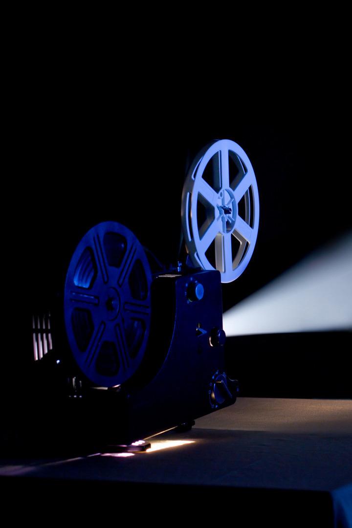 Кино начинается (kino-nachinaetsja) Документальный фильм