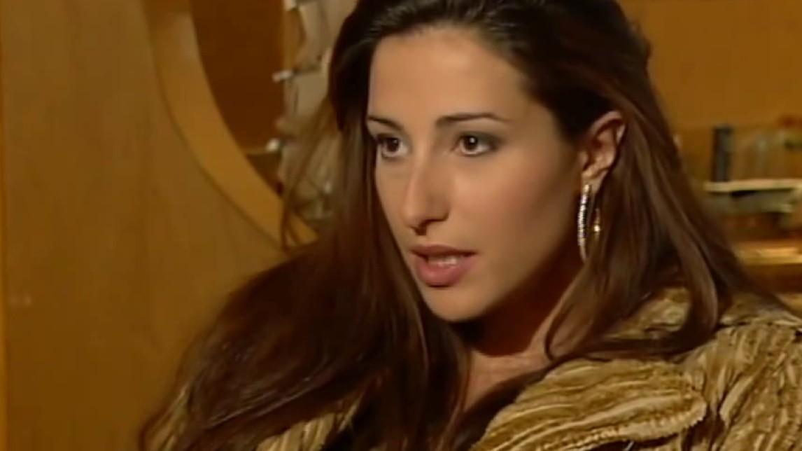 Στα φτερα του ερωτα Сериал 2001