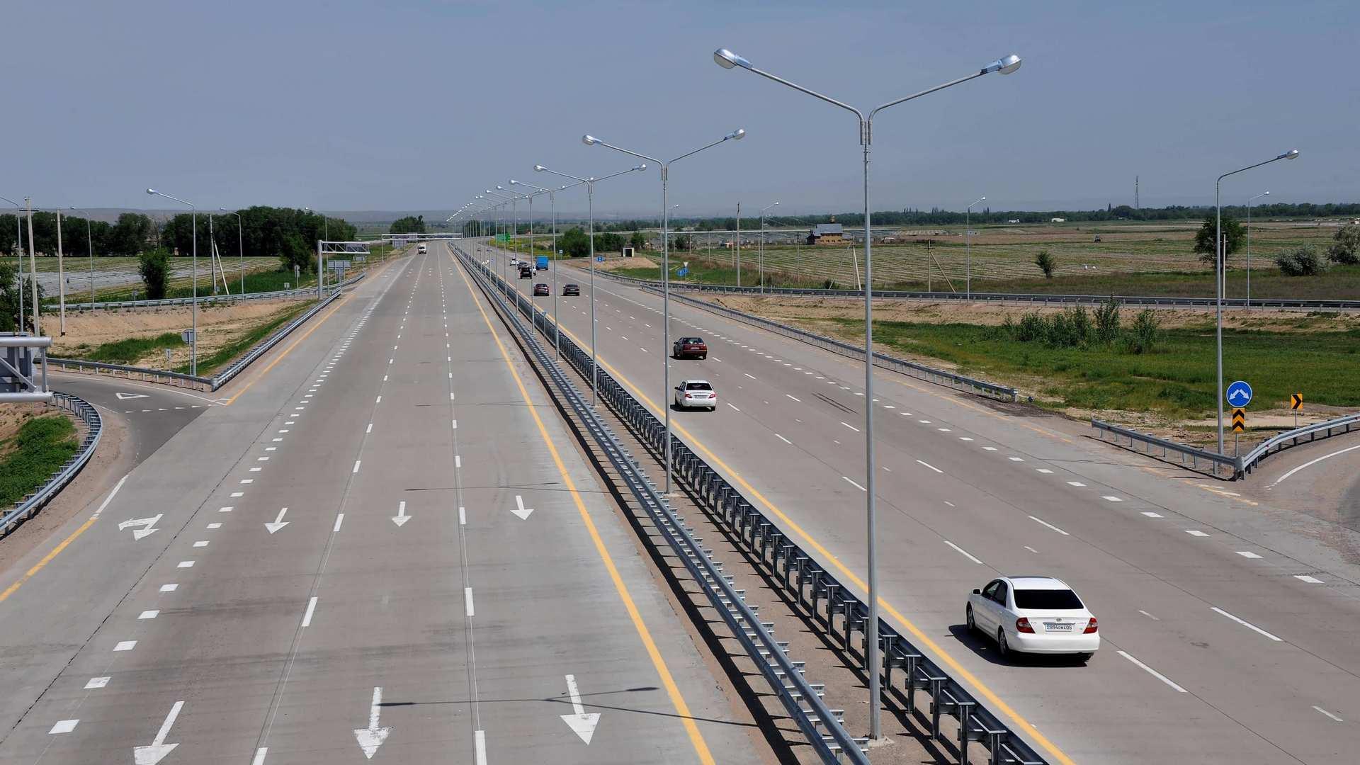 Как поехать на машине в Казахстан (kak-poehat-na-mashine-v-kazahstan) Документальный фильм