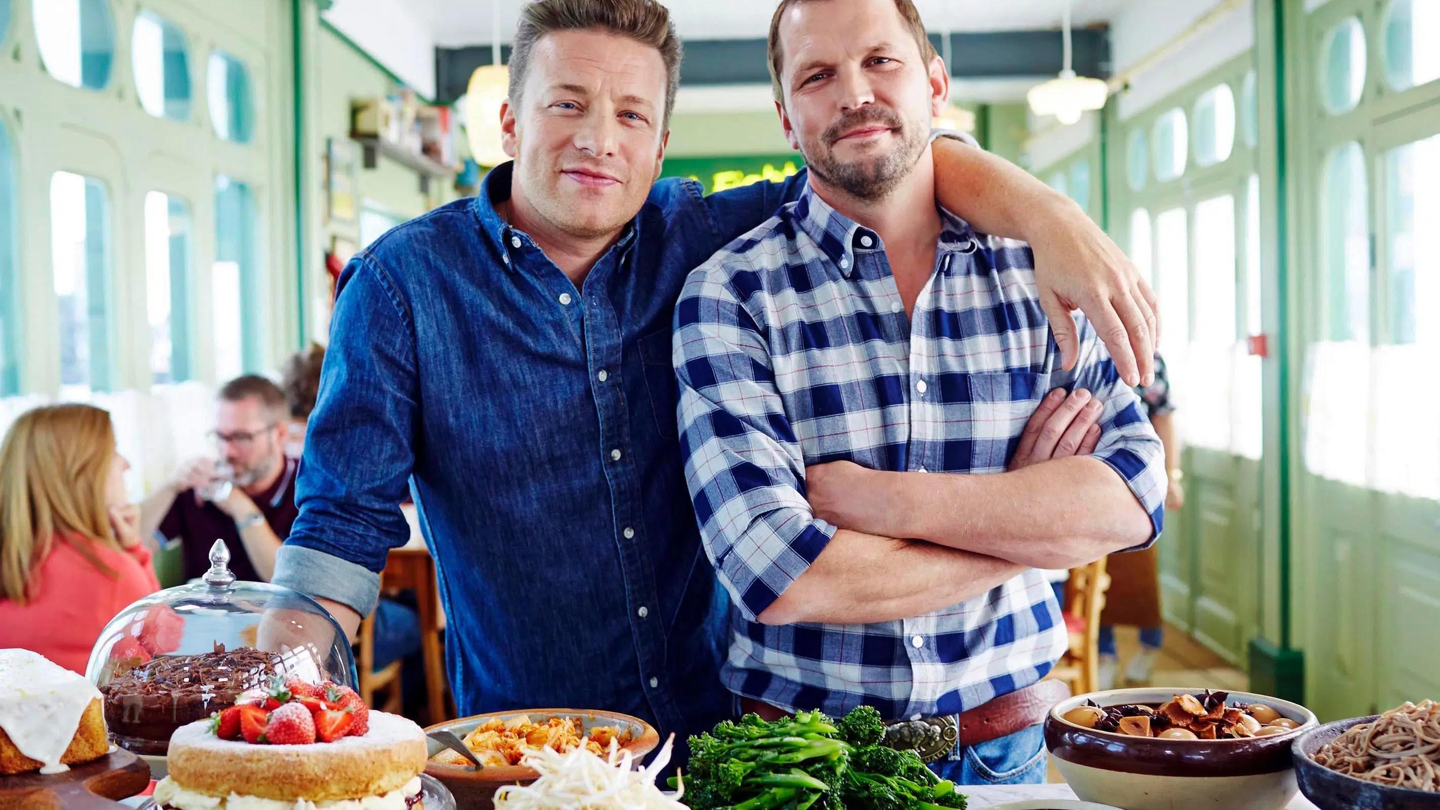 Кулинарный поединок с Джейми Оливером: рождественский выпуск (kulinarnyj-poedinok-s-dzhejmi-oliverom-rozhdestvenskij-vypusk) ТВ-шоу