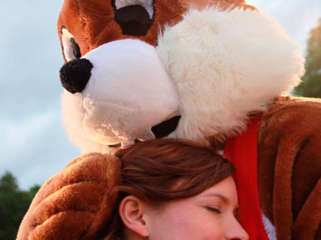 Человек в костюме (chelovek-v-kostjume) Фильм 2012