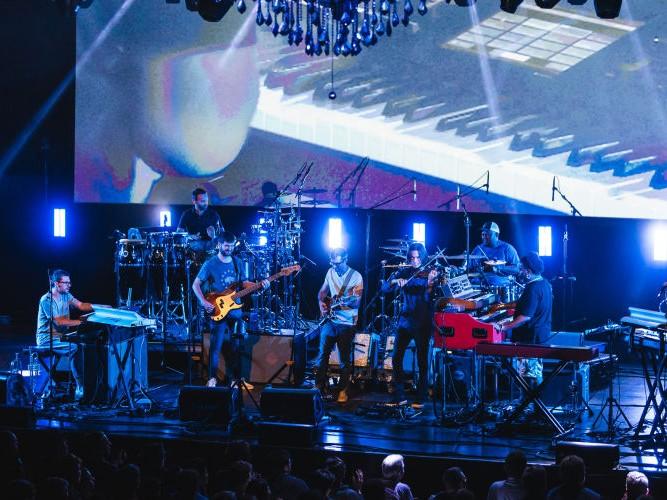 Группа «Snarky Puppy». Концертный зал Плейель (Париж) (gruppa-snarky-puppy-kontsertnyj-zal-plejel-parizh) Музыка
