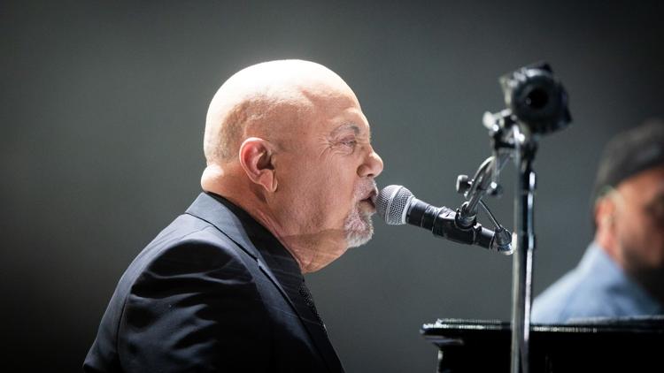 Постер White Hot Spotlight: Billy Joel and the Greatest Arena Run of All