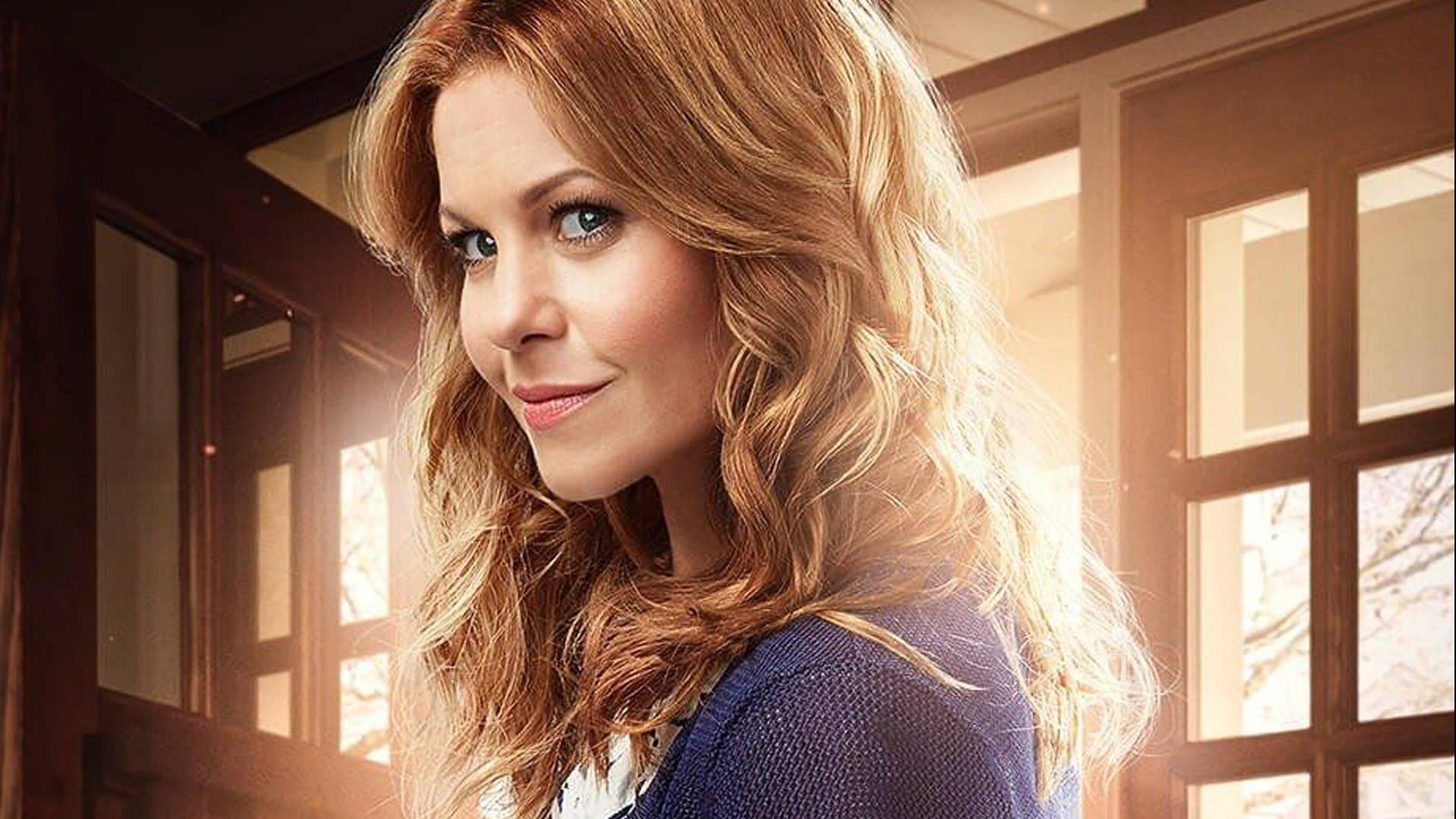 Три спальни, один труп: Тайна Авроры Тигарден (tri-spalni-odin-trup-tajna-avrory-tigarden) Фильм 2016