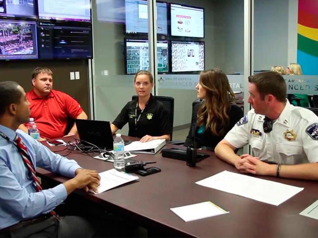 Охранники торгового центра-Молл Америки (ohranniki-torgovogo-tsentra-moll-ameriki) Документальный сериал