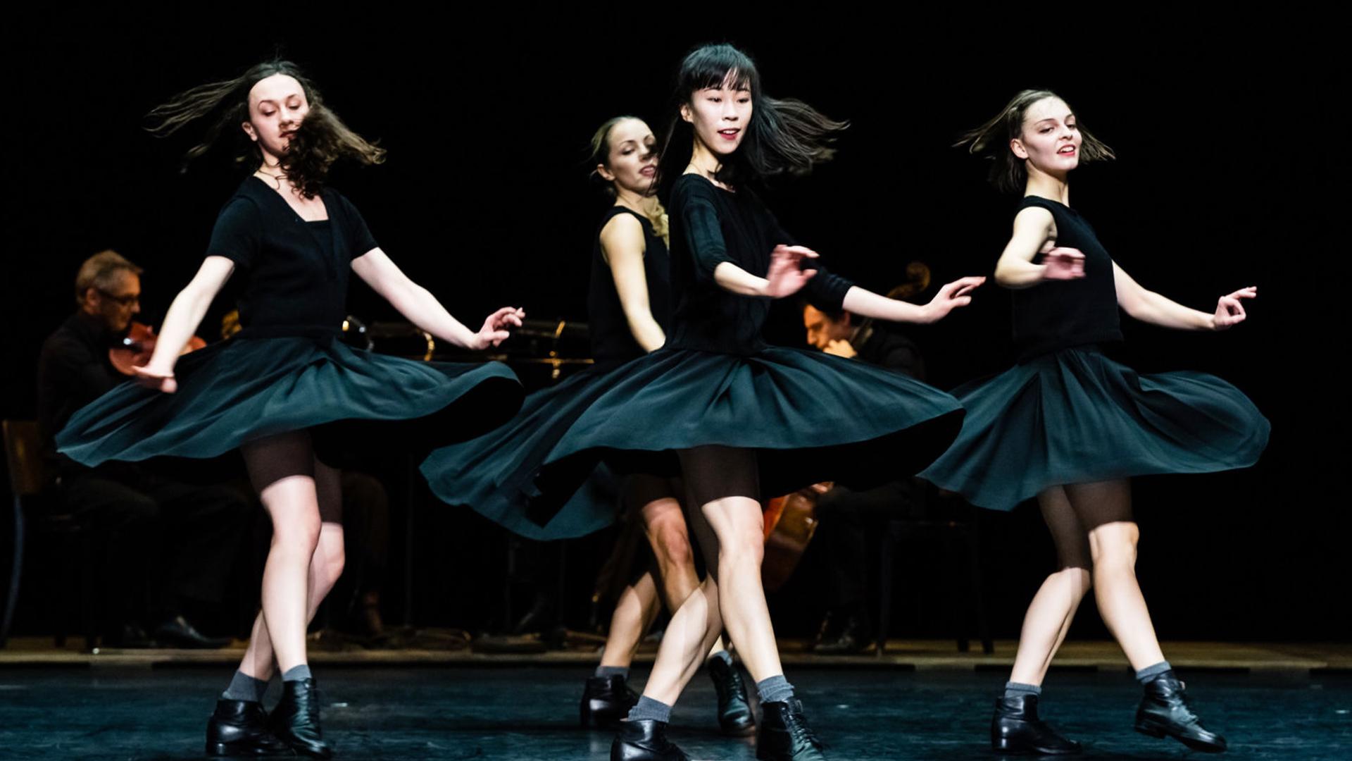 Вечер с Анной Терезой Де Кеерсмакер. Парижская национальная опера (vecher-s-annoj-terezoj-de-keersmaker-parizhskaja-natsionalnaja-opera) Балет