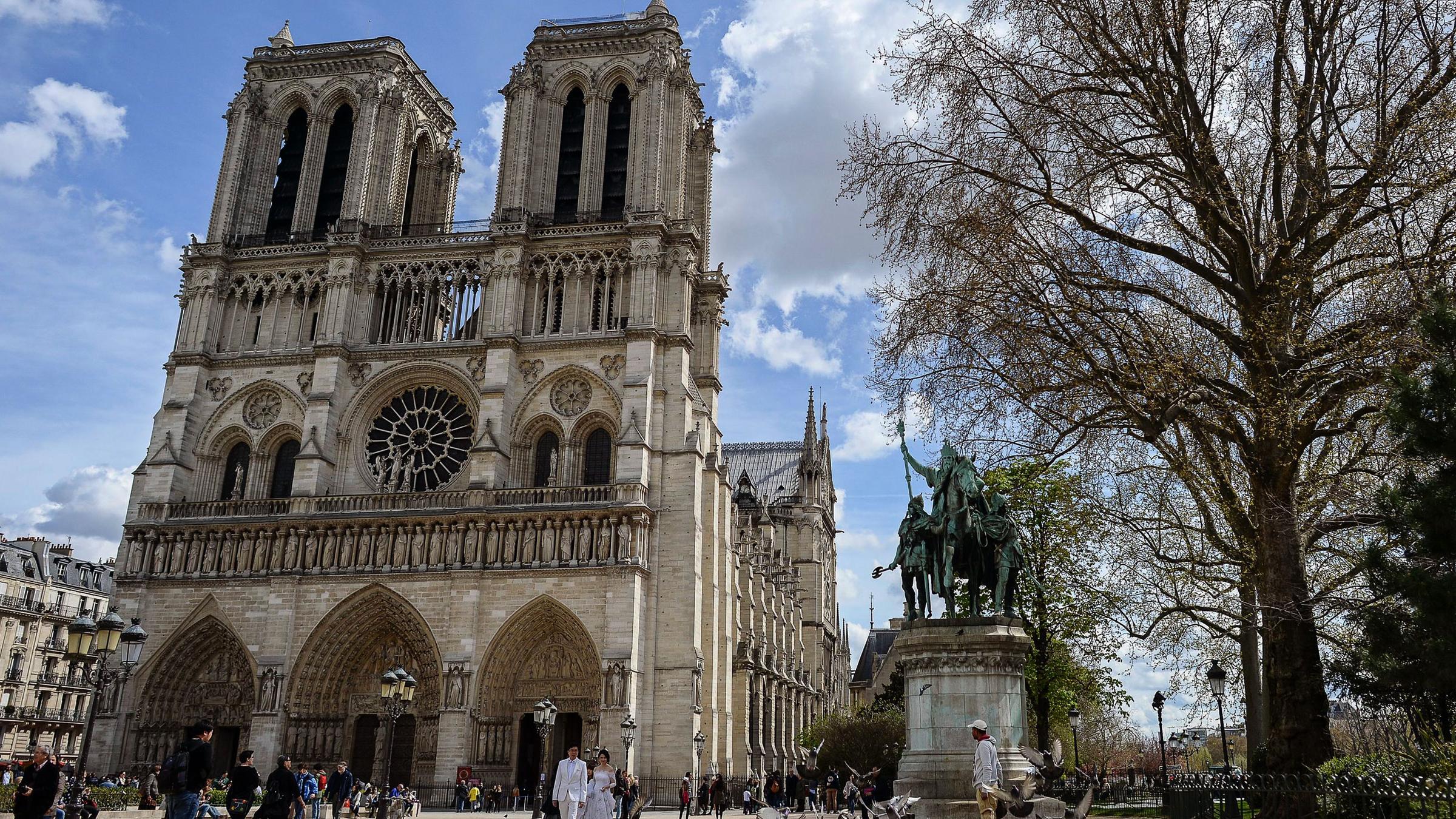 Notre-Dame de Paris - Die Geheimnisse der Baumeister (notre-dame-de-paris-die-geheimnisse-der-baumeister) Документальный фильм