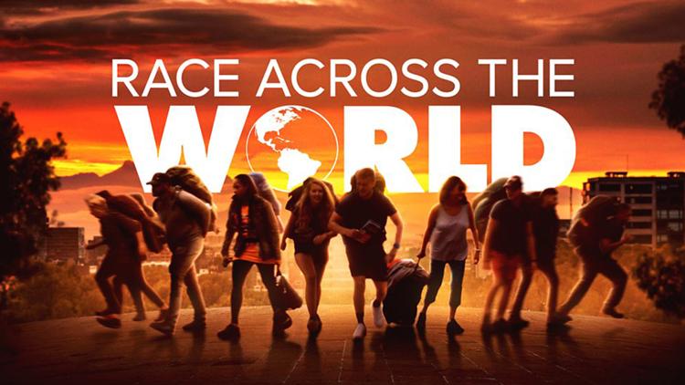 Постер Race Across the World