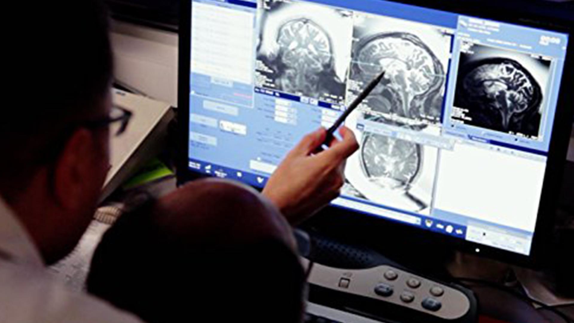 Доверьтесь мне, я доктор (dovertes-mne-ja-doktor) Документальный сериал