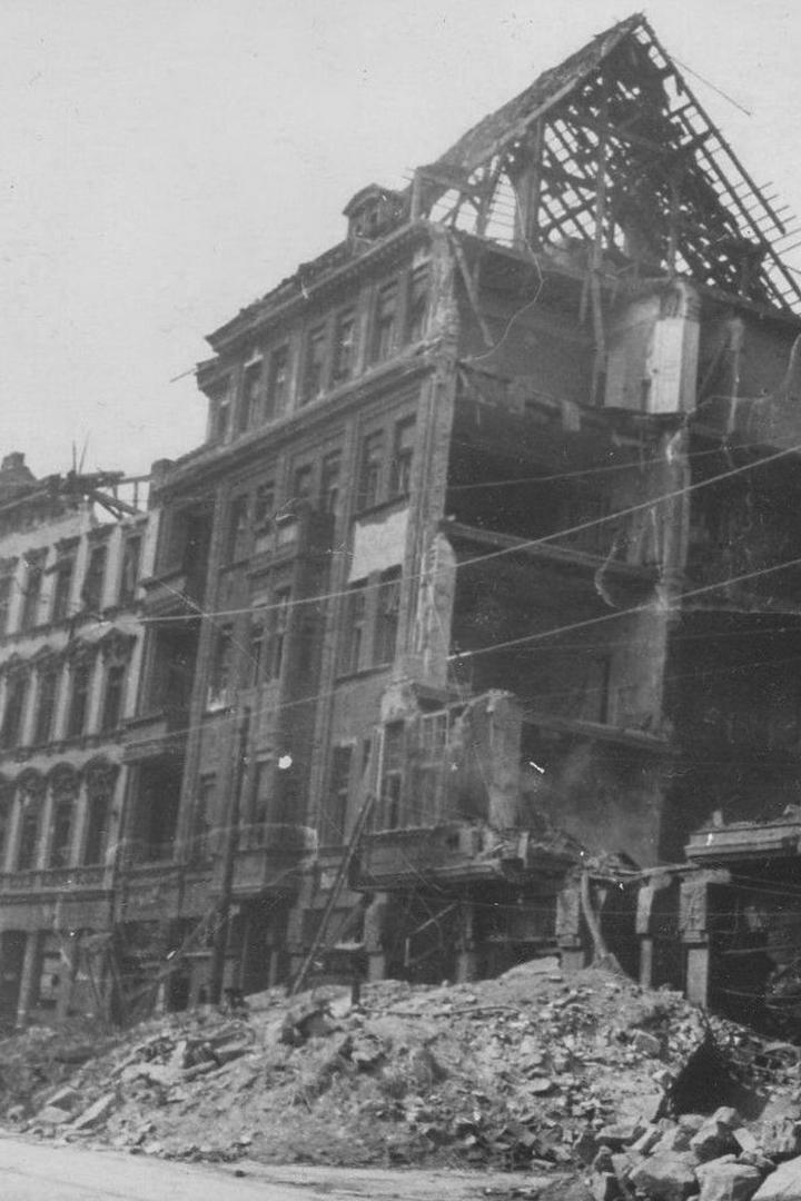 Schlachtfeld Berlin (schlachtfeld-berlin) Документальный фильм