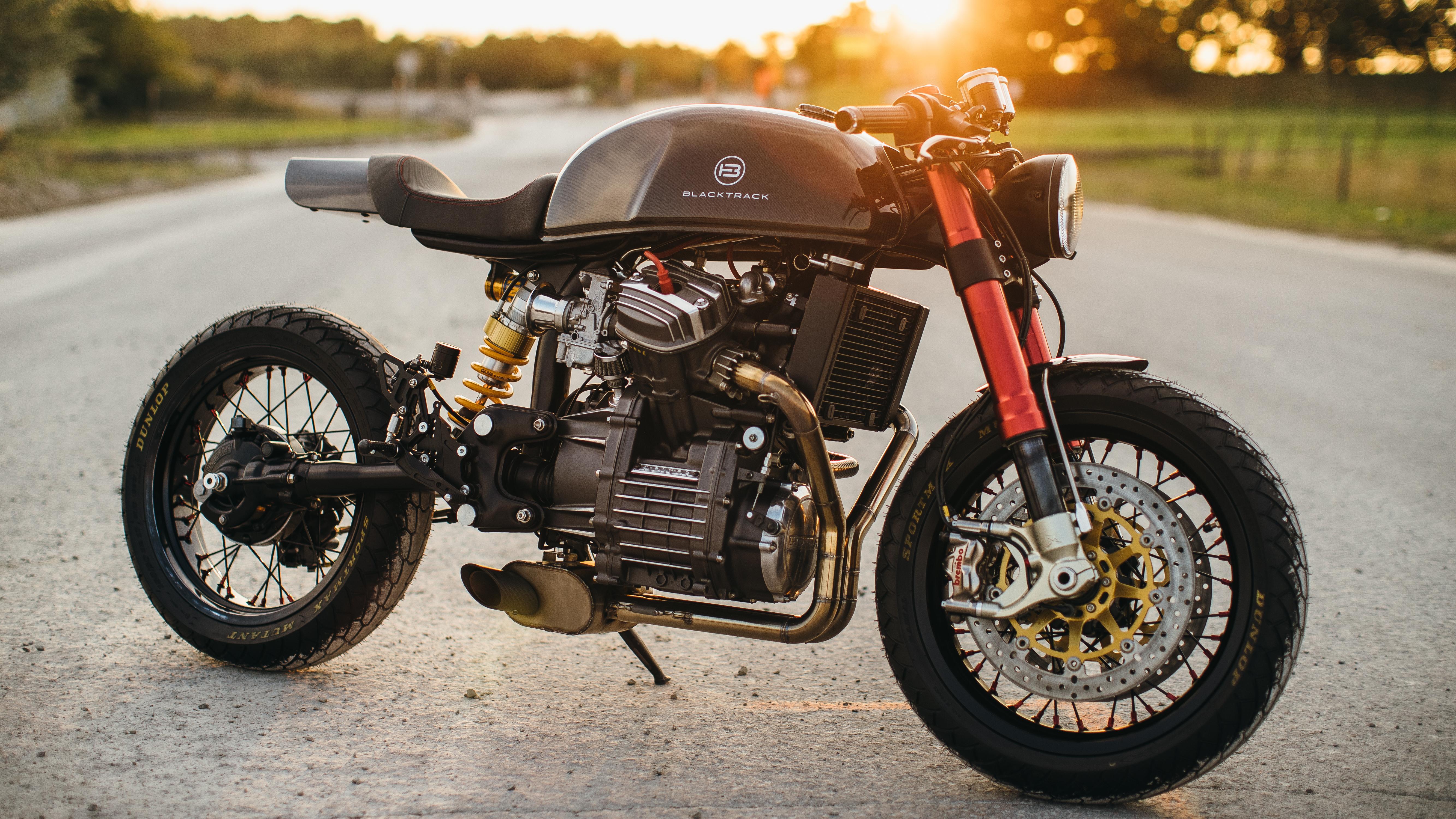 Гоночный мотоцикл Cafe Racer (gonochnyj-mototsikl-cafe-racer) Познавательное