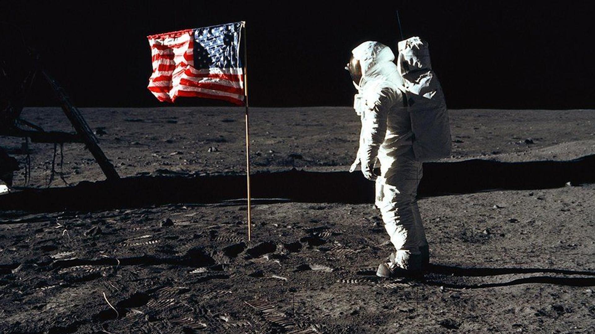 Moon Landing (moon-landing) Документальный сериал