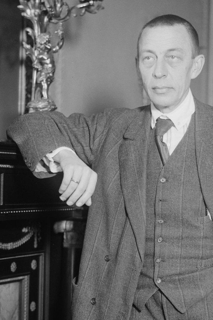 Гении. Сергей Рахманинов (genii-sergej-rahmaninov) Документальный фильм