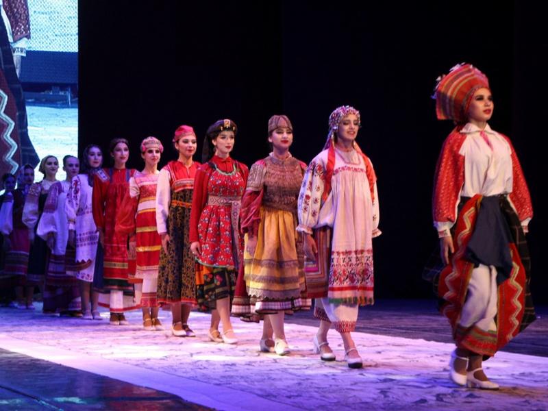 Фестиваль «Горцы 2019» - «Поэзия народного костюма» (festival-gortsy-2019-poezija-narodnogo-kostjuma) Досуг, хобби