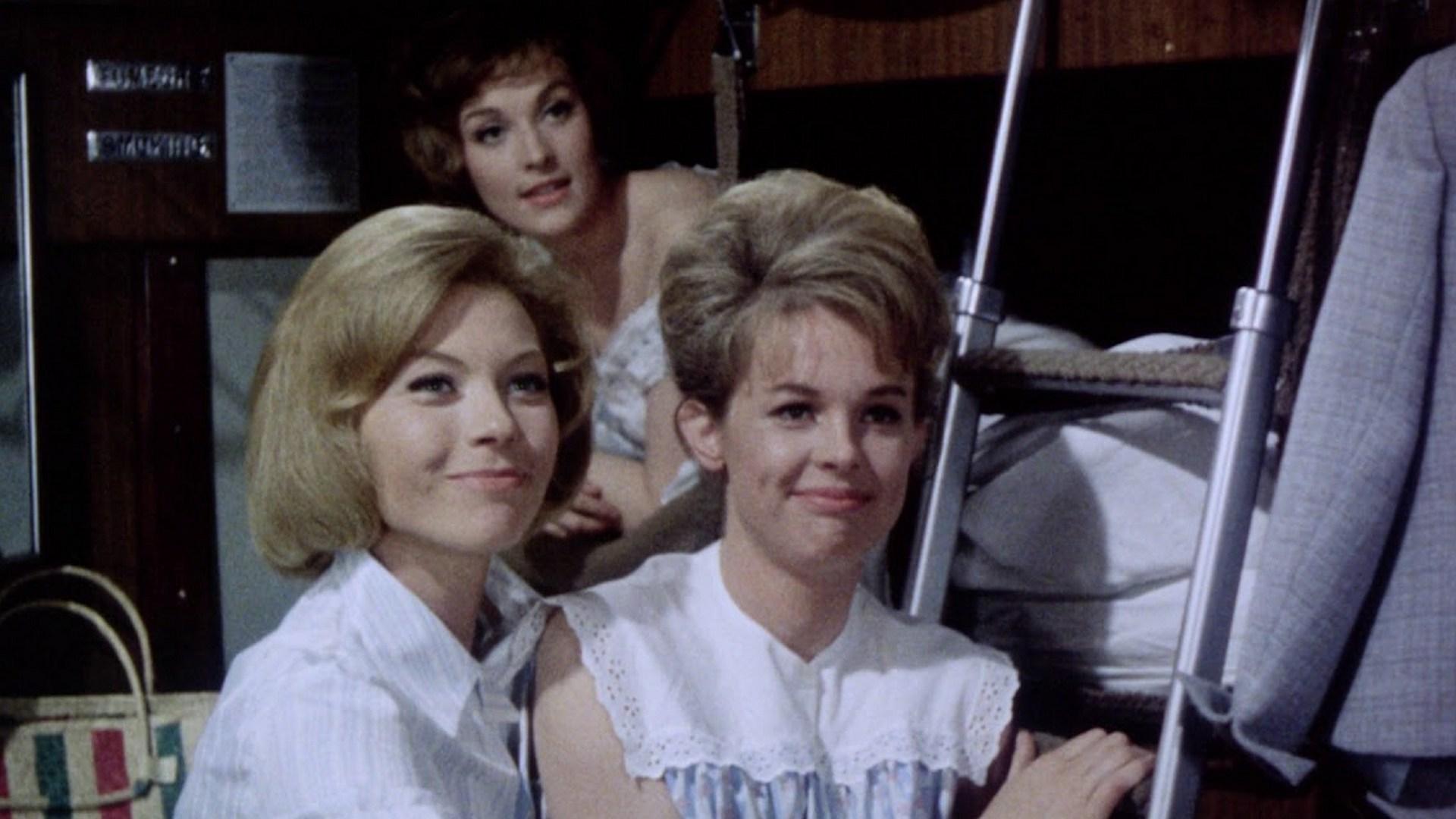 Три девушки в Париже (tri-devushki-v-parizhe) Фильм 1963