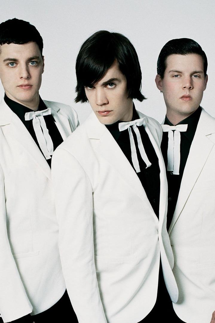 The Hives - The Hives: Live at The Metro Theatre (the-hives-the-hives-live-at-the-metro-theatre) Музыка