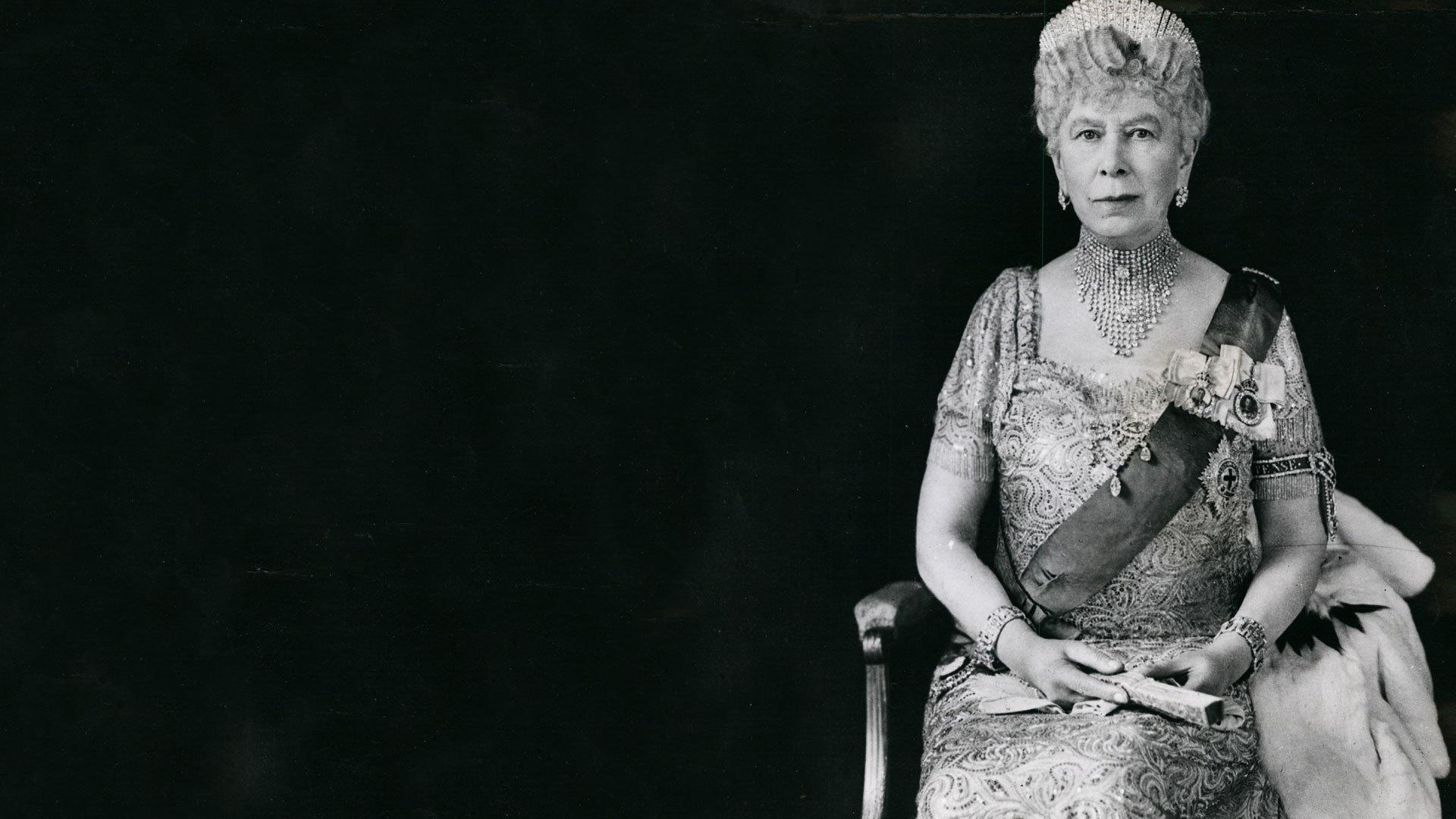 Queen Mary: How She Saved the Royals (queen-mary-how-she-saved-the-royals) Документальный фильм