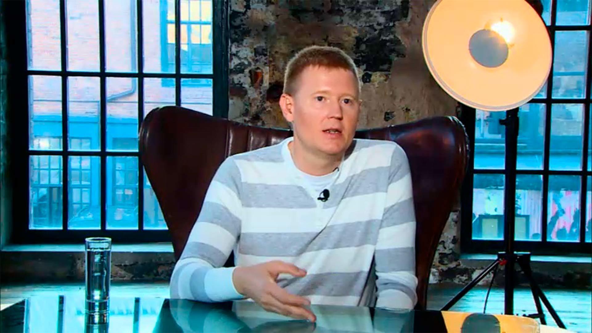 Повелитель долголетия. Алексей Москалёв (povelitel-dolgoletija-aleksej-moskalev) Документальный фильм