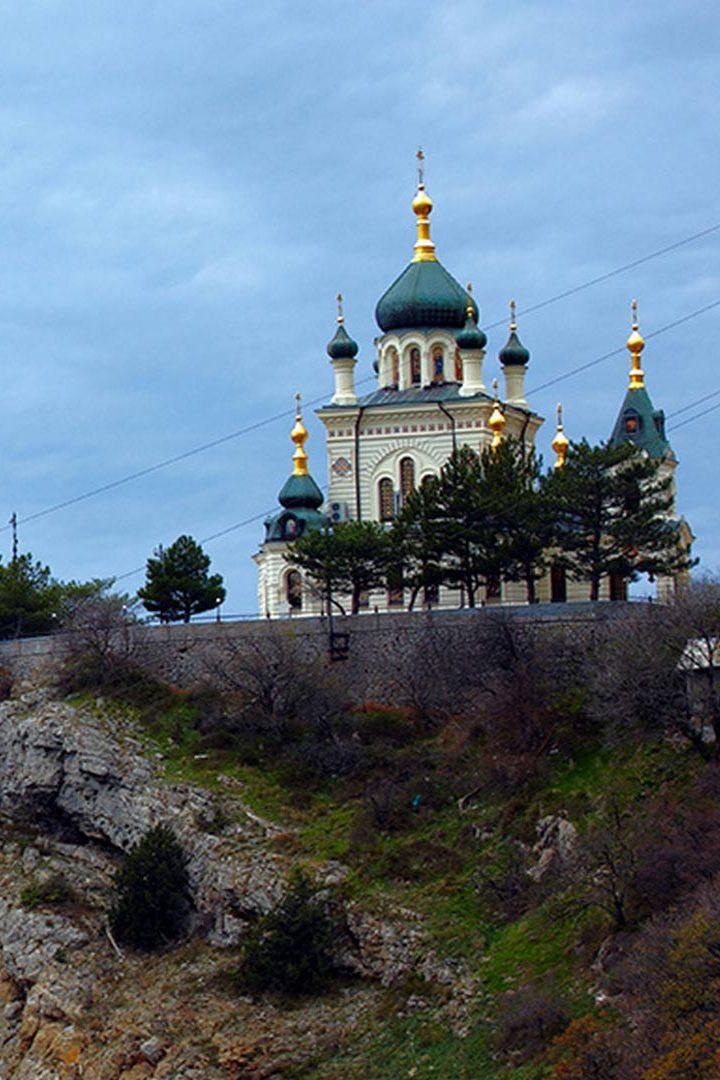 Православные святыни Крыма (pravoslavnye-svjatyni-kryma) Документальный сериал