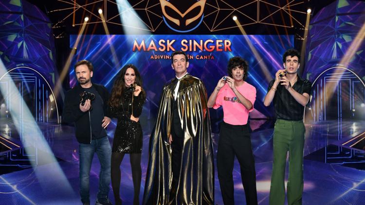 Постер Mask Singer: Detrás de la máscara