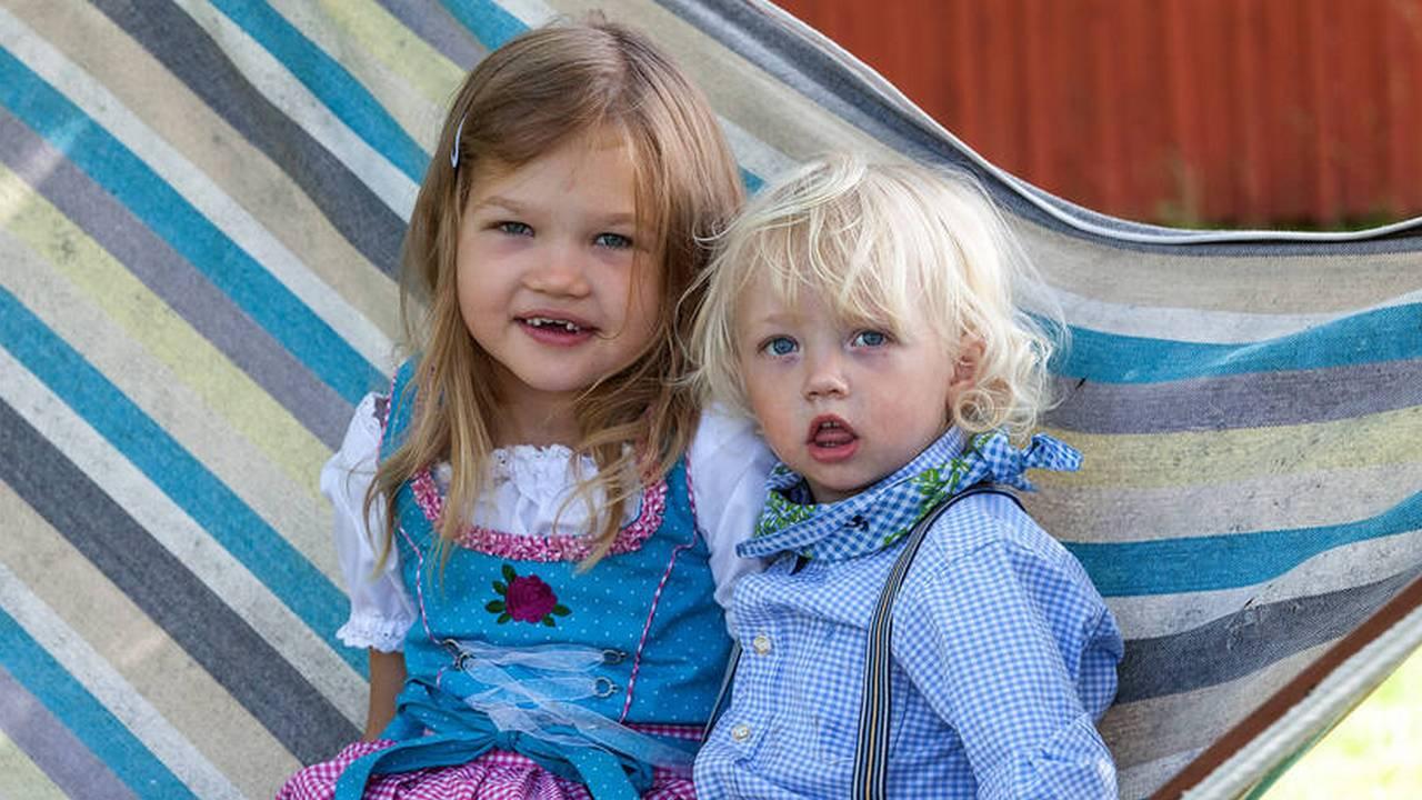 Astrid och Adrian flyttar (astrid-och-adrian-flyttar) Досуг, хобби