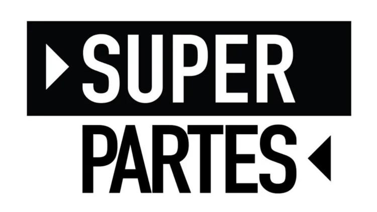 Постер Super Partes