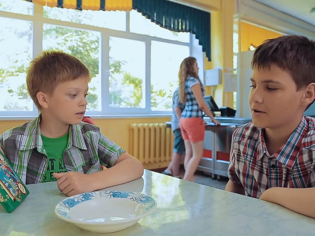 6-классный детектив (6-klassnyj-detektiv) Фильм