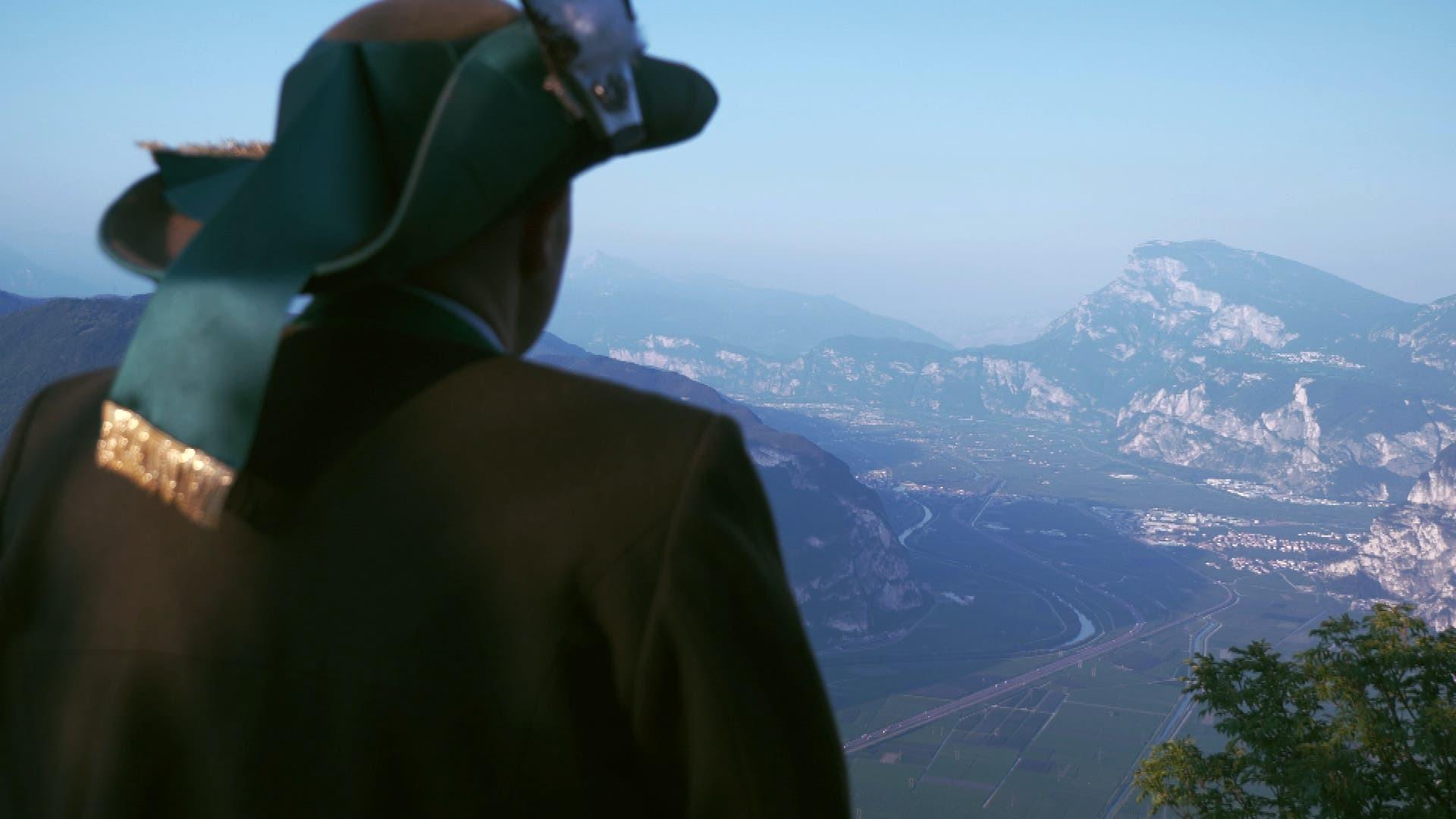 Südtirol-100 Jahre zwischen Tirolität und Italianità (sdtirol-100-jahre-zwischen-tirolitt-und-italianit) Документальный фильм