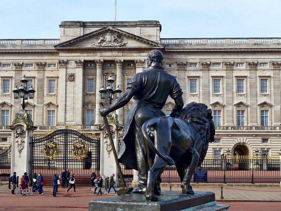 Royale Geschwister – zwischen Privileg und Bürde (royale-geschwister-zwischen-privileg-und-brde) Документальный фильм