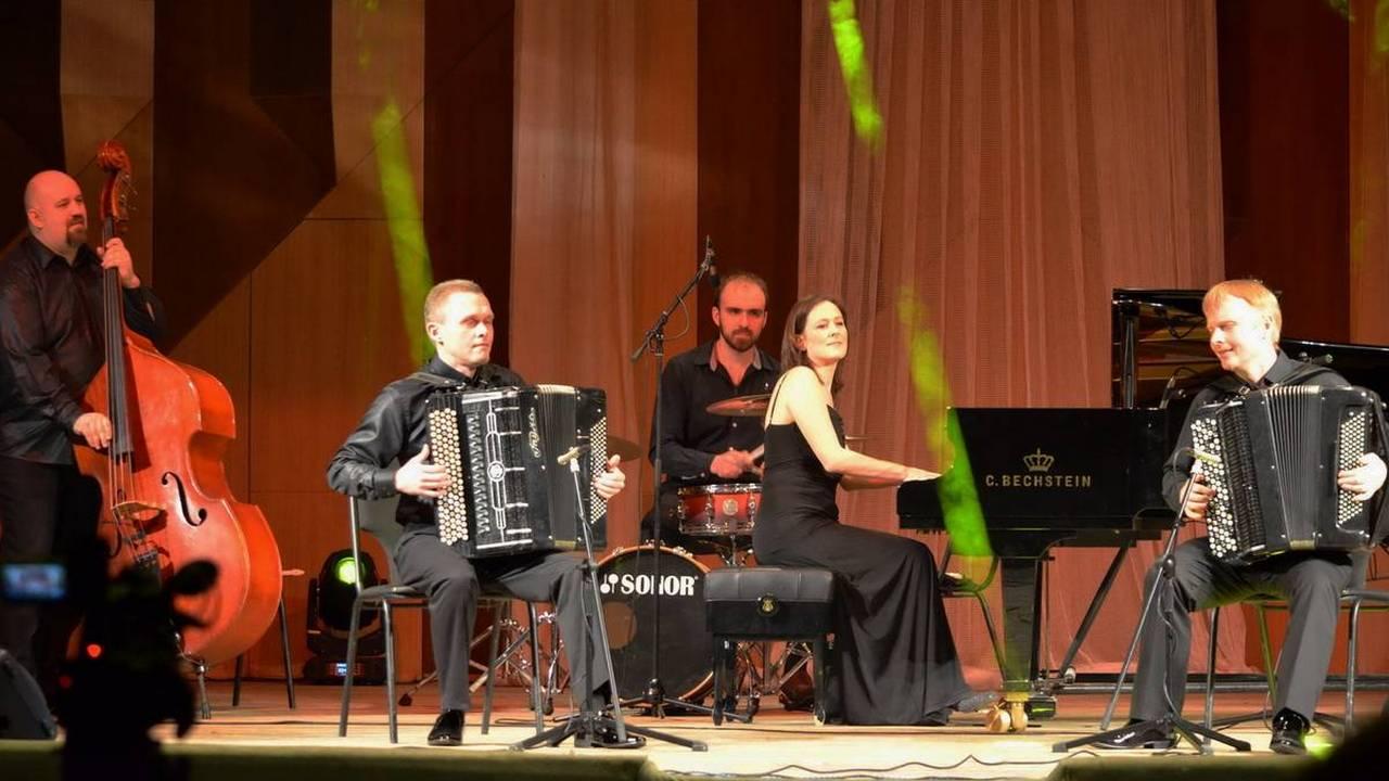 Воронежские солисты (voronezhskie-solisty) Музыка