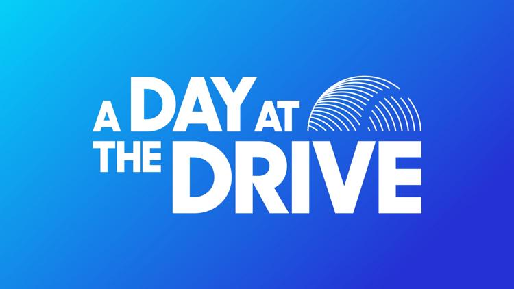 Постер Tenis exhibición: A Day at the Drive