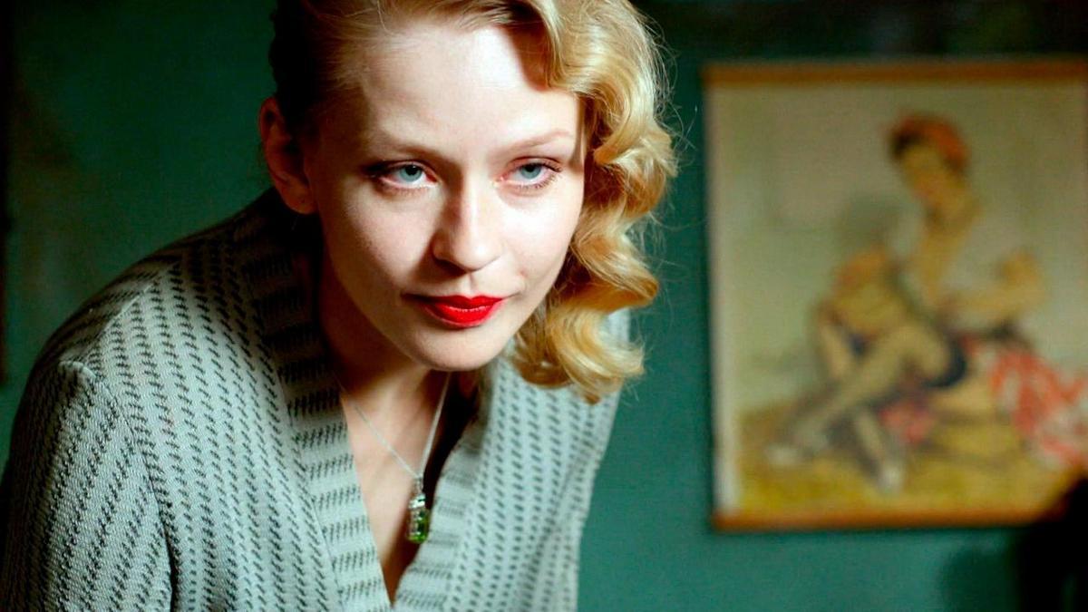 Юлия Пересильд. Все женщины немного ведьмы (julija-peresild-vse-zhenschiny-nemnogo-vedmy) Документальный фильм