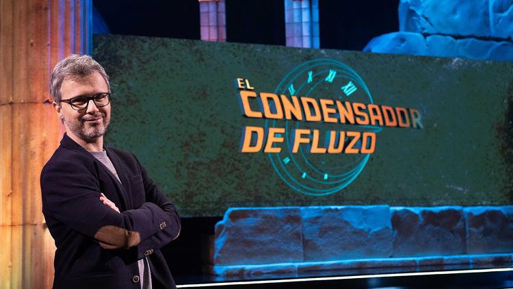 Постер El condensador de Fluzo