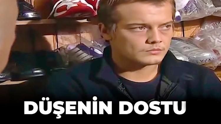 Постер Düşenin Dostu