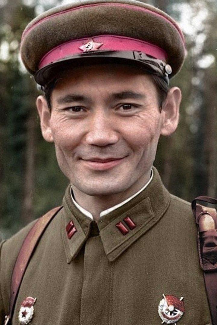 Бауыржан Момышулы (bauyrzhan-momyshuly) Документальный фильм