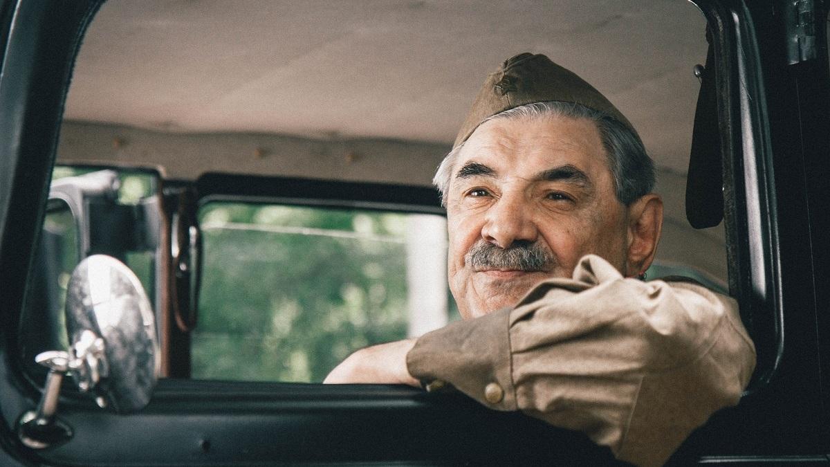 Александр Панкратов-Чёрный. По законам военного времени (aleksandr-pankratov-chernyj-po-zakonam-voennogo-vremeni) Документальный фильм