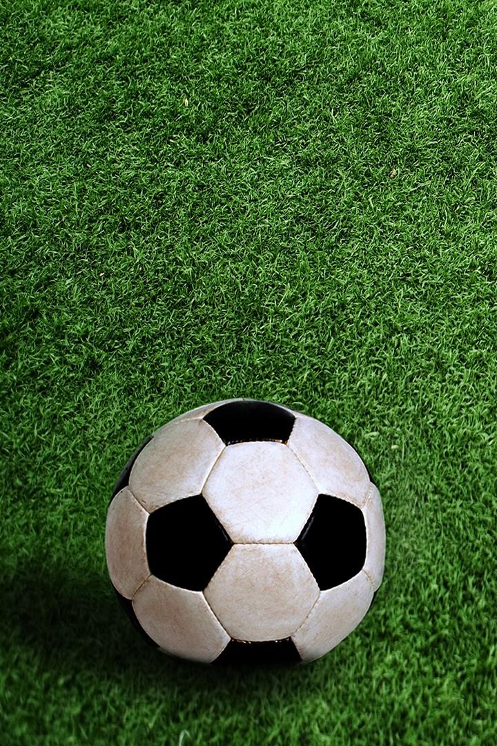 Футбол. Еврокубки. 1/2 финала. Обзор (futbol-evrokubki-12-finala-obzor) Досуг, хобби