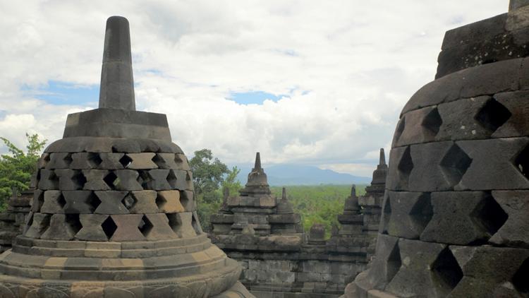 Постер Nachtexpress nach Surabaya – Mit dem Zug über Indonesiens Hauptinsel