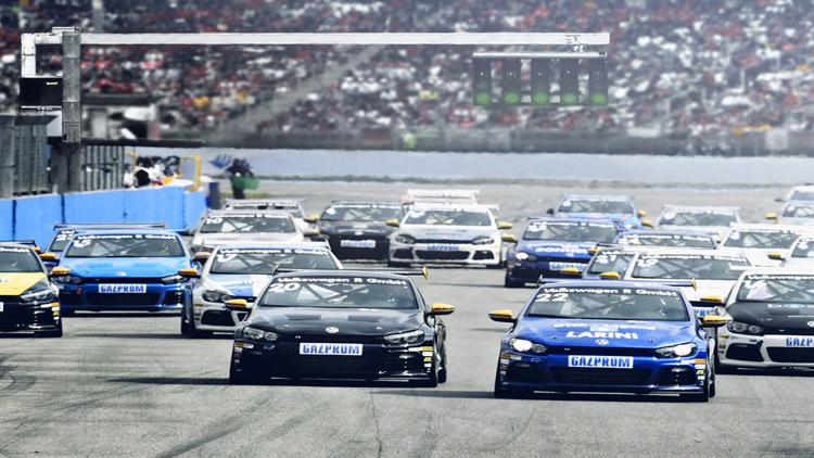 Постер Scirocco R-CUP 2014