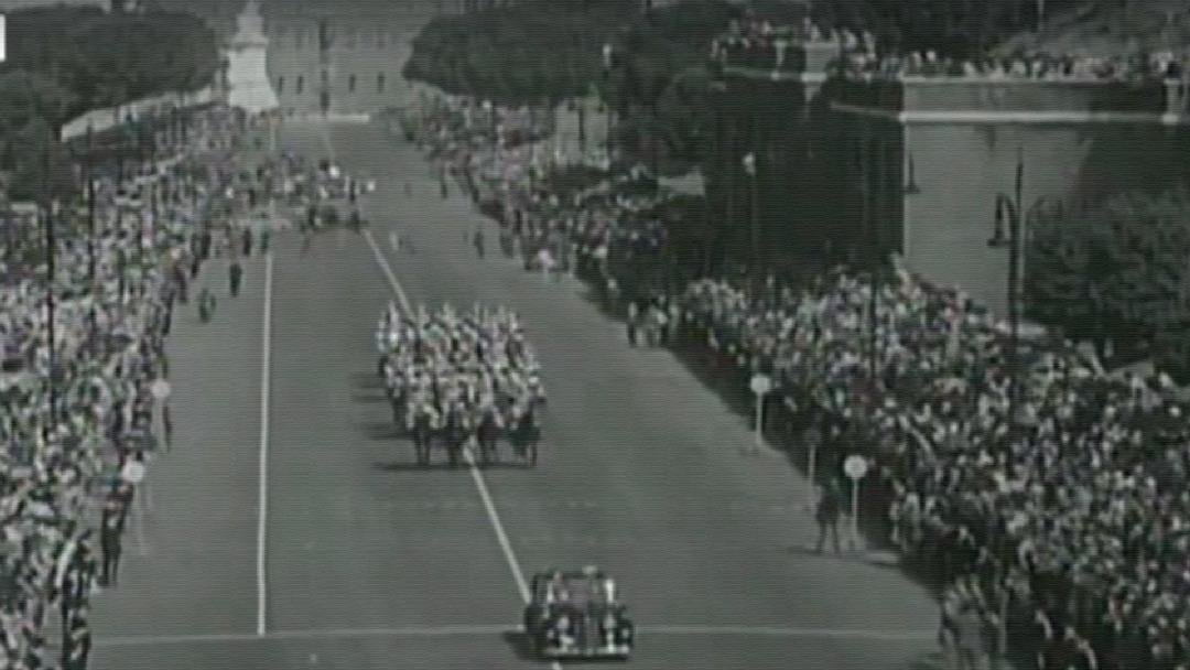 Duegiugno46 - Il giorno che divenne festa (duegiugno46-il-giorno-che-divenne-festa) Документальный фильм