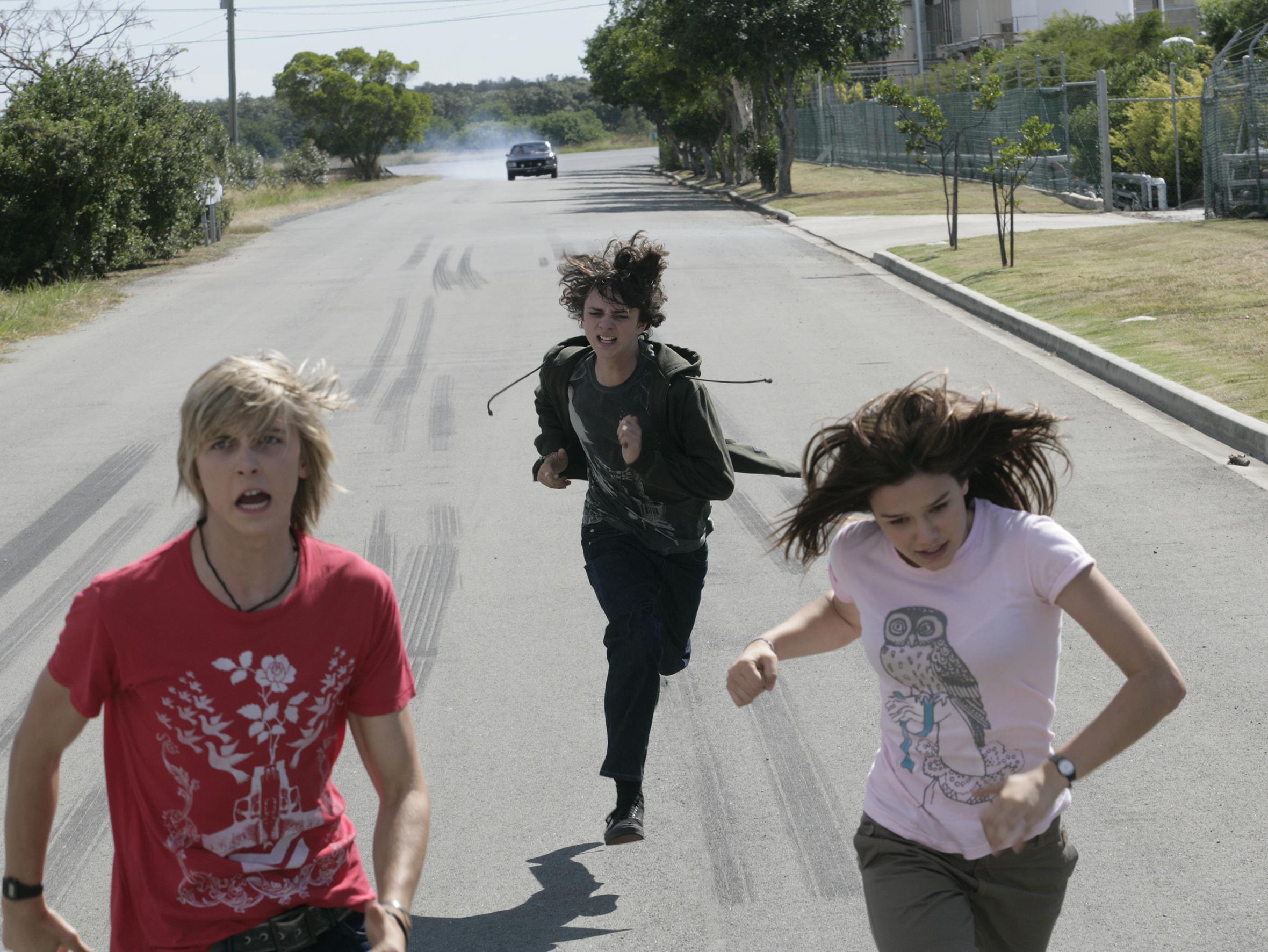 Служители (sluzhiteli) Фильм 2008