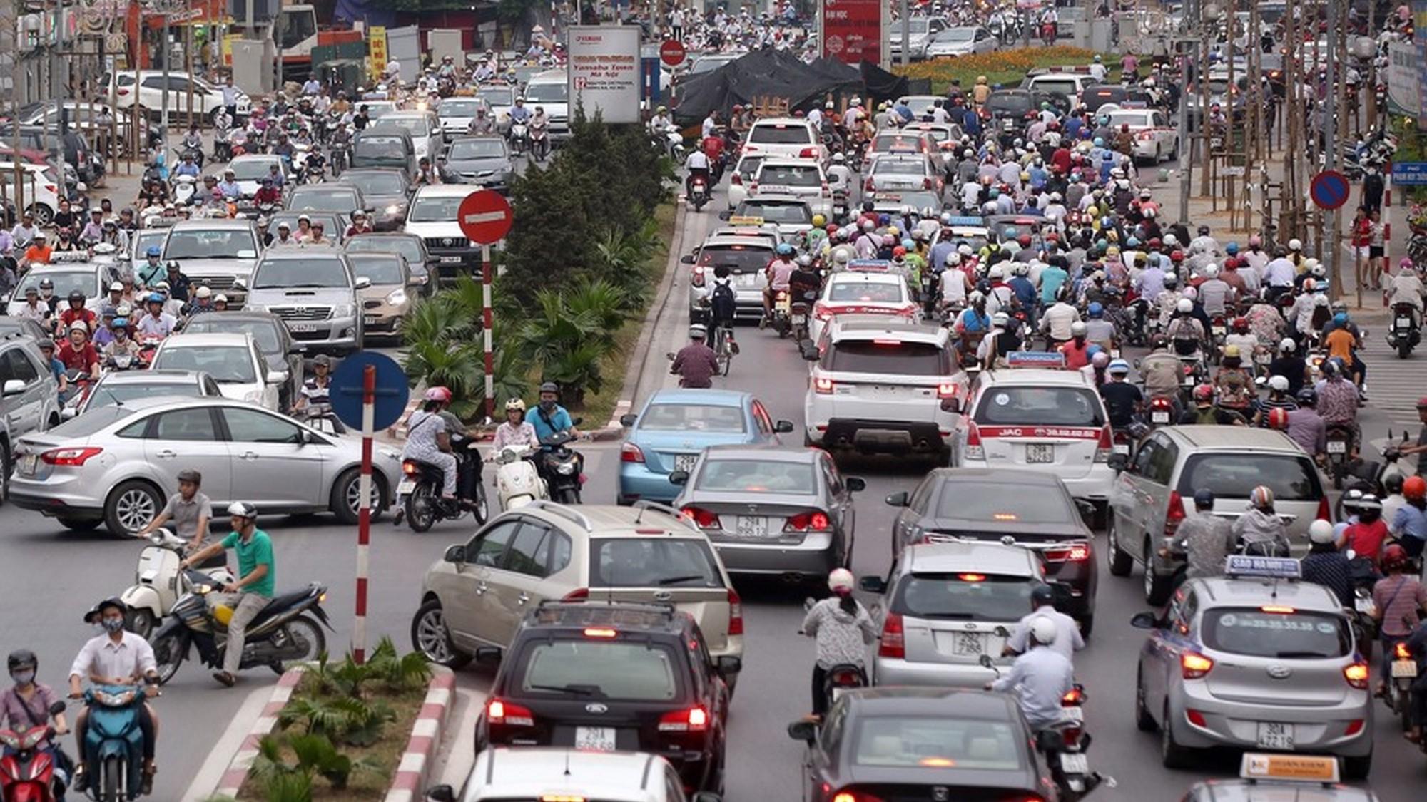 Vietnam auf zwei Rädern-Mit dem Moped von Nord nach Süd (vietnam-auf-zwei-rdern-mit-dem-moped-von-nord-nach-sd) Познавательное