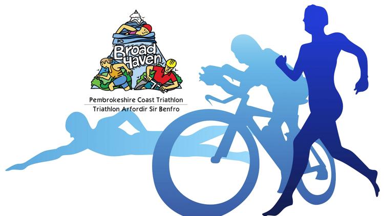 Постер Cyfres Triathlon Cymru