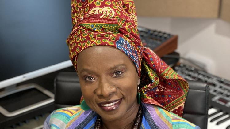 Постер Angélique Kidjo, une Odyssée Africaine