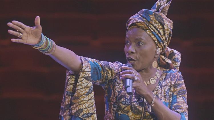 Постер Angélique Kidjo, une Odyssée Africaine