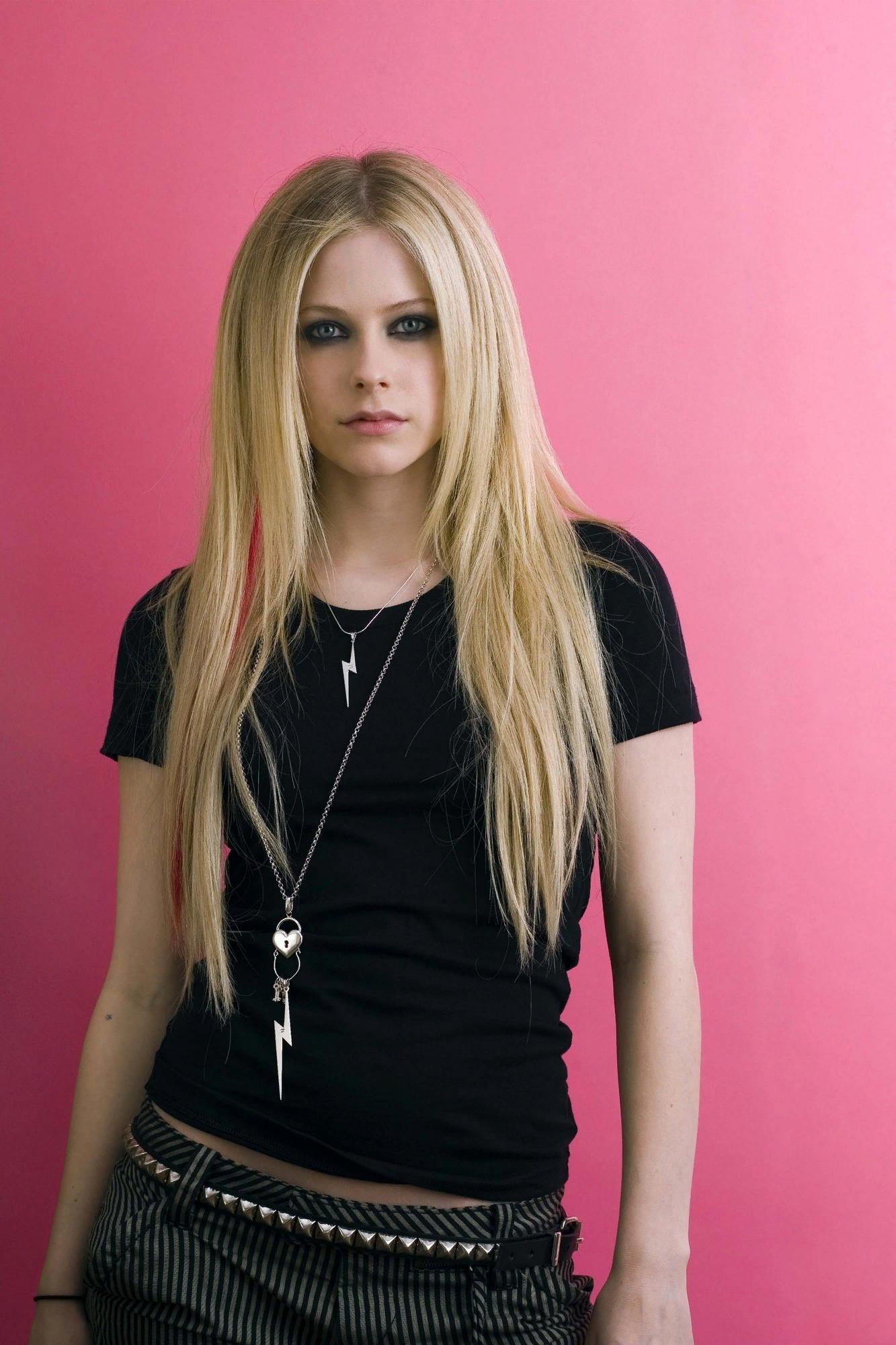 Avril Lavigne Vs P!nk (avril-lavigne-vs-pnk) Музыка